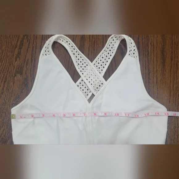 Dynamite Crisscross white blouse - Picture 3 of 5